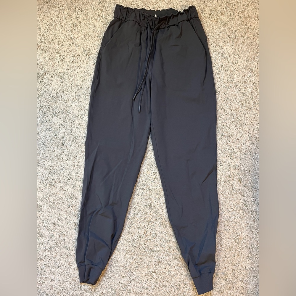 Lululemon High Rise Stretch Jogger
